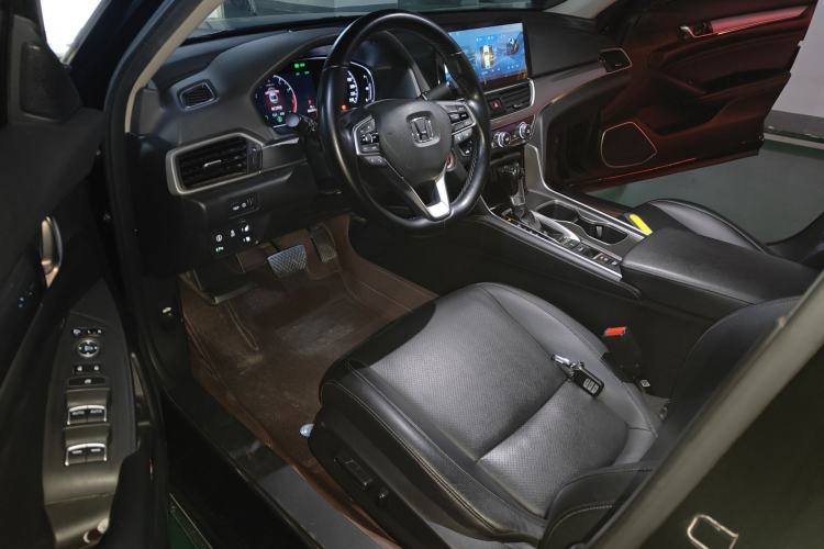 Used Honda Accord 2018 260TURBO Luxury Edition China V Emission Standard Driver Seat