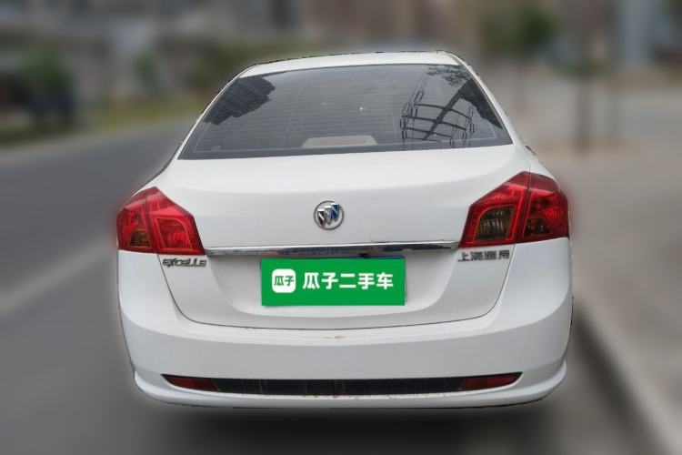 Used Buick Excelle 2013 1.5L Automatic Classic Model
