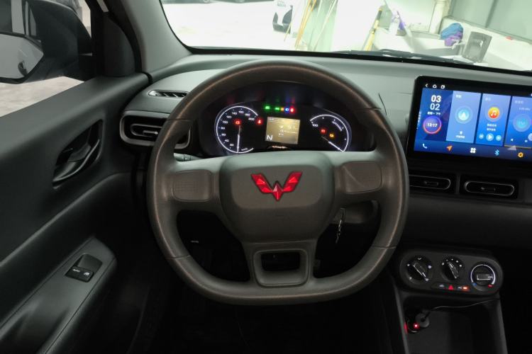 Used Wuling Hongguang New Energy 2024 All-Electric Model 300KM Practical Version