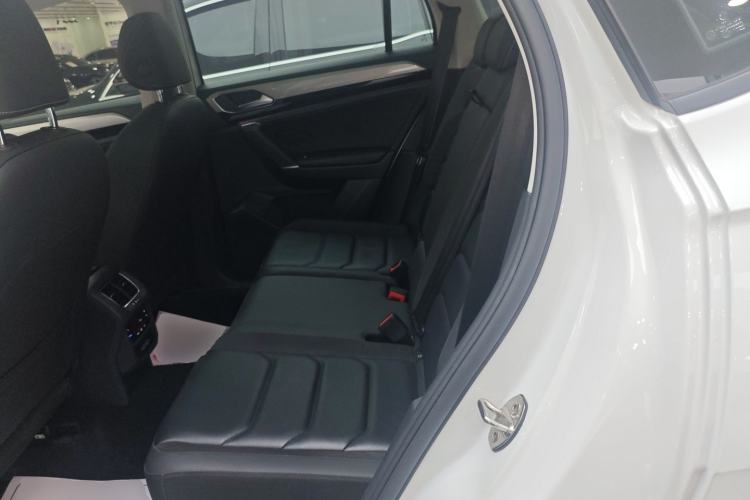 Used Volkswagen Tayron 2021 330TSI Two-Wheel-Drive 3rd Anniversary Limited Edition
