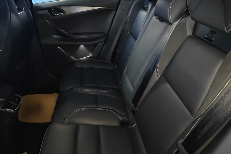 Used Lynk & Co 06 2023 Remix 1.5T Hero
