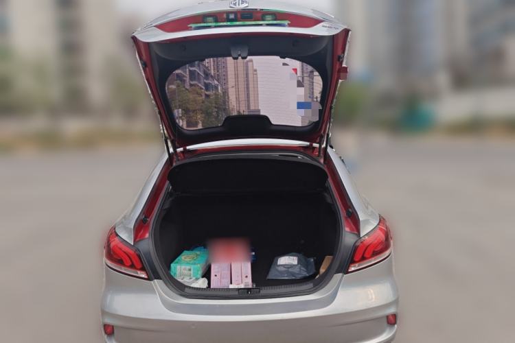 Used MG 6 2017 20T Manual Luxury Smart Connect Version China V Standard
