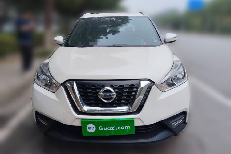 Used Nissan Kicks 2018 1.5L CVT Smart Connect Luxury Edition
