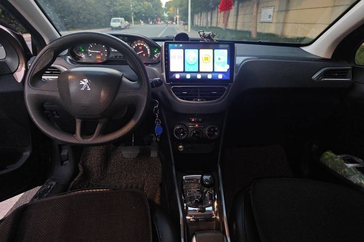 Used Peugeot 2008 2014 1.6L Automatic Trend Edition