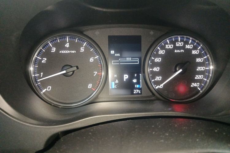 Used Mitsubishi Outlander 2019 2.0L Two-Wheel Drive Comfort Edition 7-Seater China VI Standard
