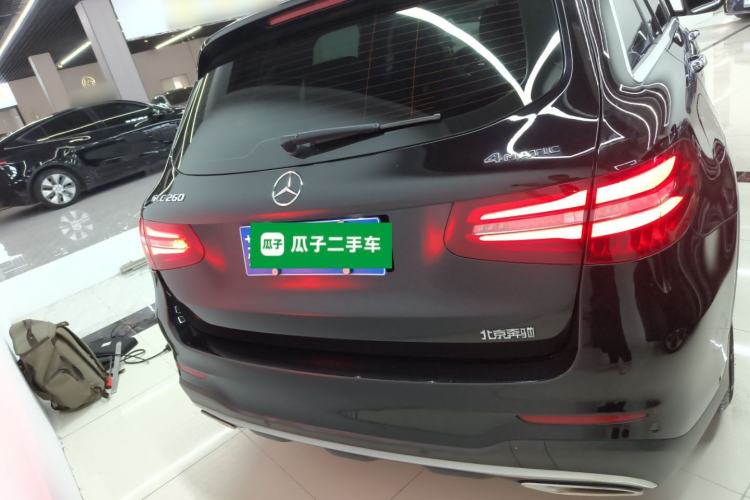 Used Mercedes-Benz GLC 2018 Facelift GLC 260 4MATIC Luxury Edition