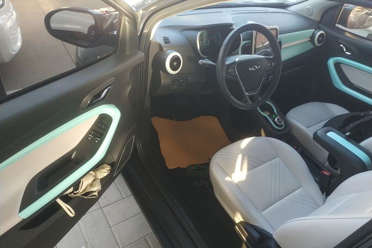 Used Chery QQ Little Ant 2021 200 000 Yuan "Ant Fan" Edition Energized Version NMC Lithium Battery 301 km Driver Seat