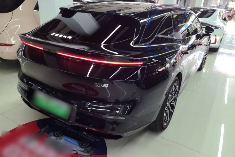 Used Zeekr 007GT 2025 Rear-Drive Intelligent Driving Version 75 kWh
