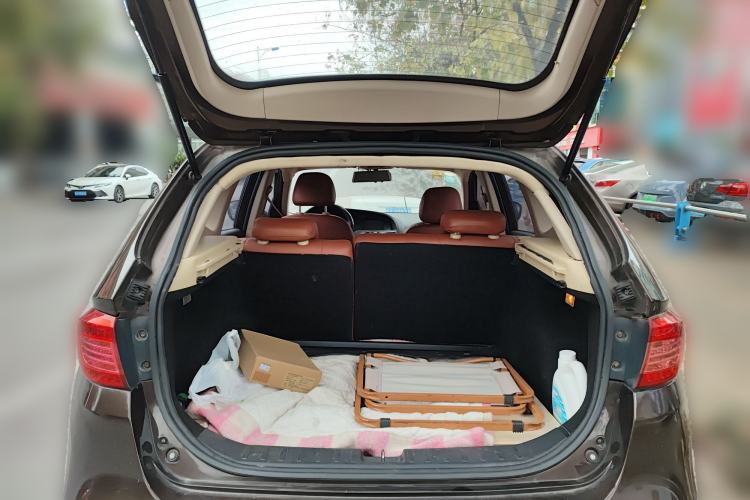 Used Brilliance V5 2012 1.6L Automatic Comfort Edition