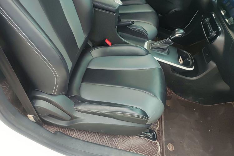 Used Roewe Clever 2022 311km QiQi BoBo Edition
