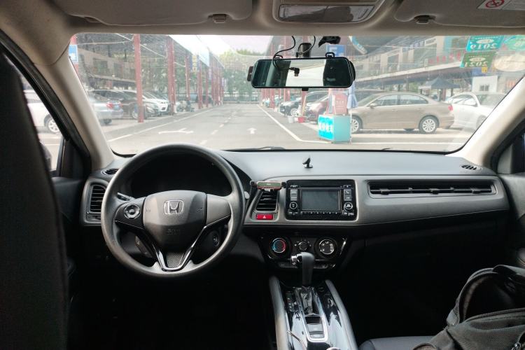 Used Honda Vezel 2017 1.5L CVT 2WD Comfort Model