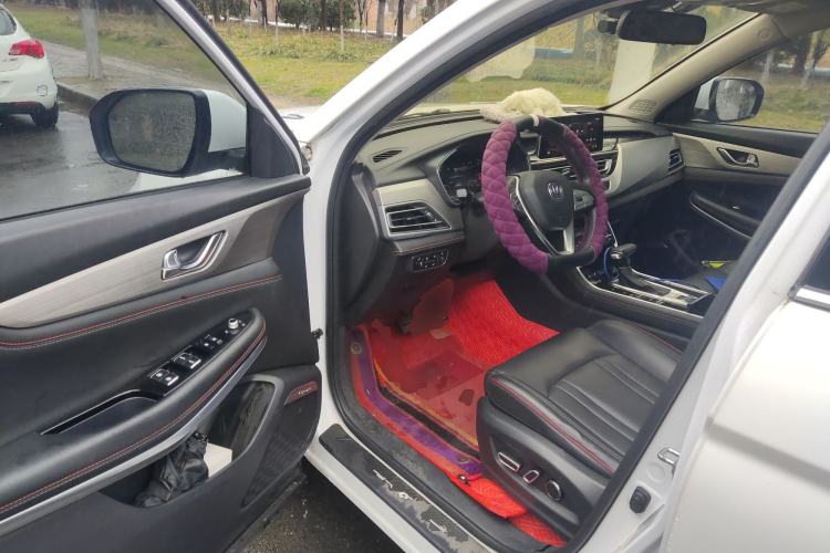 Used Changan CS75 2018 280T Automatic Yazi Model China V Standard