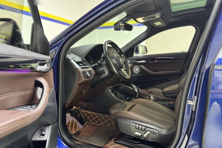 Used BMW X2 2021 sDrive25i Leading Model M Off-Road Package Interior 2