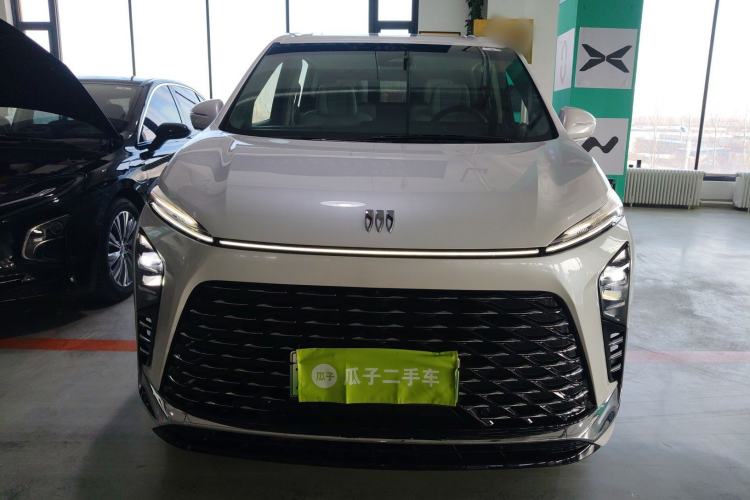 Used Buick GL8 New Energy 2024 Lu Zun Luxury Edition 7-Seater
