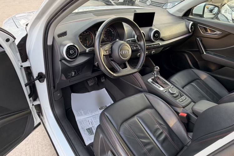 Used Audi Q2L 2022 35 TFSI Progressive Dynamic Edition Interior 2