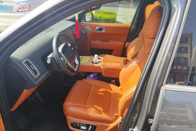 Used Li Auto L9 2022 Max model
