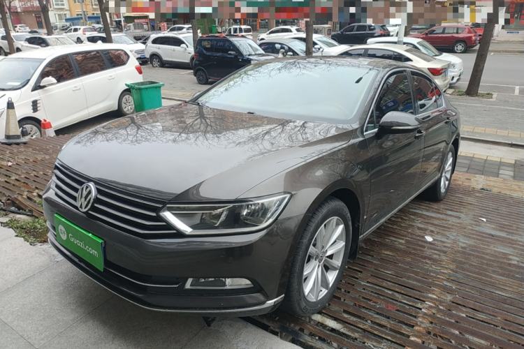 Used Volkswagen Magotan 2017 330TSI DSG Leading Model