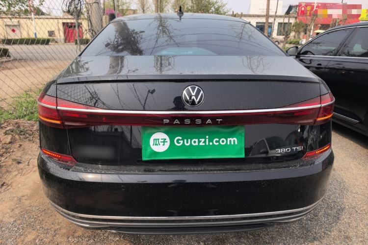 Used Volkswagen Passat 2024 380TSI Dragon Glory Edition
