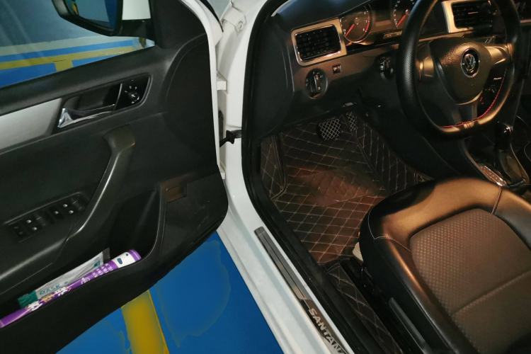 Used Volkswagen Santana 2015 Haval H6 1.6L Automatic Luxury Model