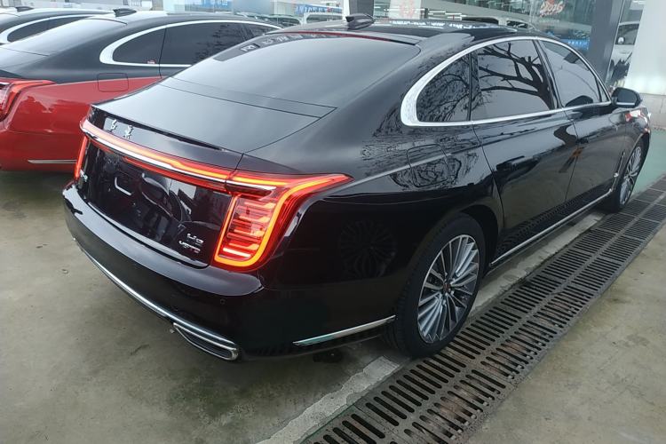 Used Hongqi H9 2020 2.0T Smart Connect Flagship Edition Rear Right 45 Deg