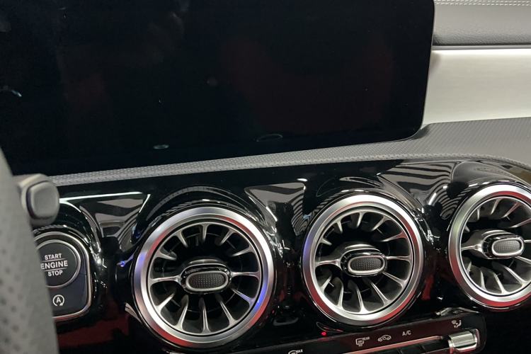 Used Mercedes-Benz CLA AMG 2025 AMG CLA 35 4MATIC
