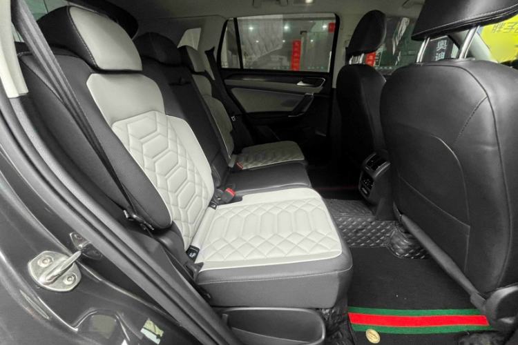 Used Volkswagen Tayron 2023 330TSI Two-Wheel-Drive Luxury Plus Advanced Version