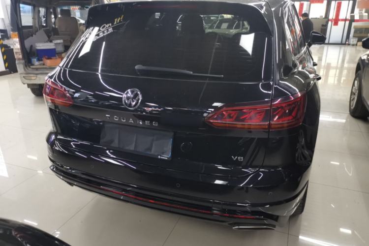 Used Volkswagen Touareg 2022 3.0 TSI Luxury Edition Black Diamond Sport Package
