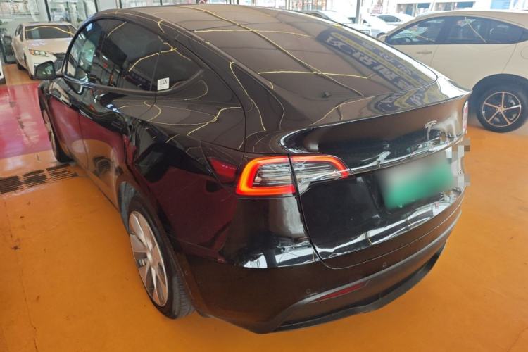 Used Tesla Model Y 2021 Standard Range Rear-Wheel Drive Version
