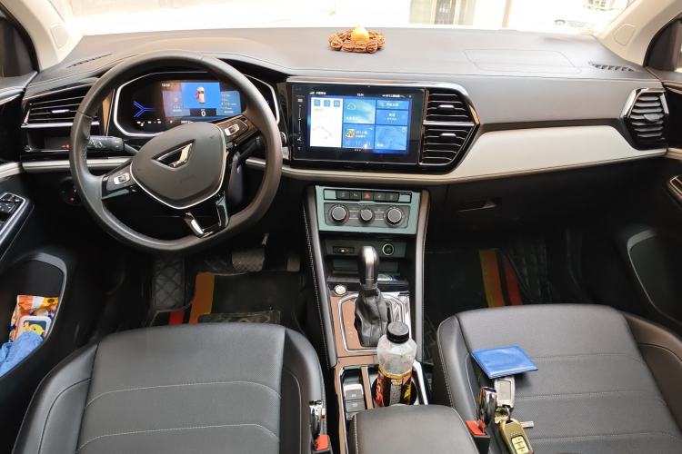 Used Jetta VS7 2022 280TSI Automatic High-Gloss Enjoyment Edition Center Console