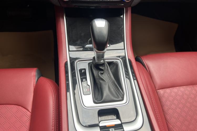 Used Changan Eado 2019 Blue Whale Edition 280T GDI DCT Light-Speed Model