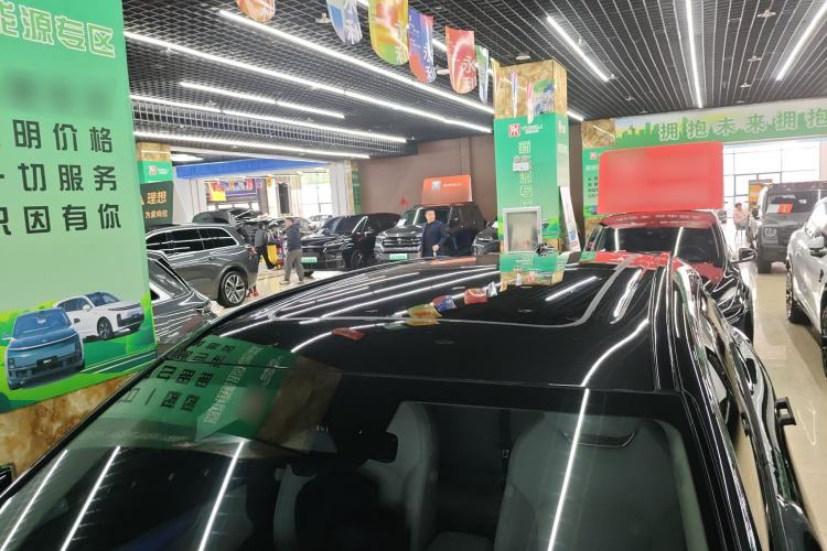 Used Lynk & Co 08 EM-P 2023 220km All-Wheel-Drive Performance Halo