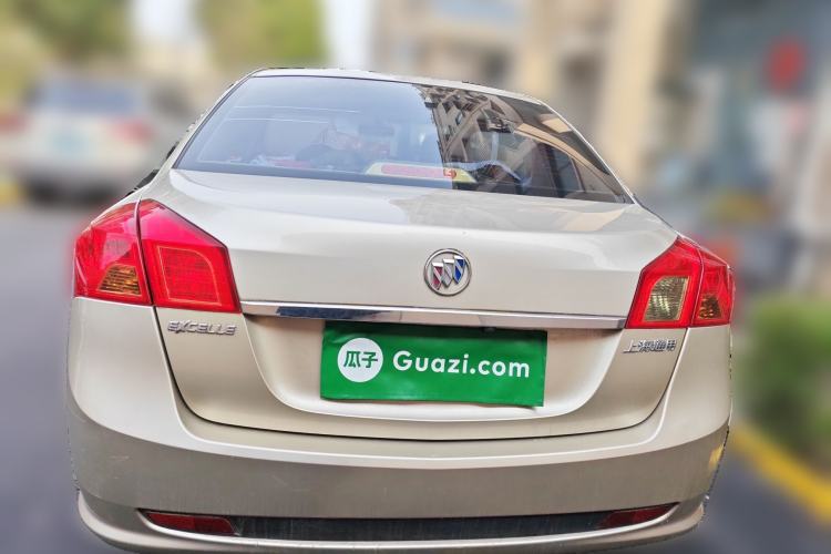 Used Buick Excelle 2013 1.5L Automatic Classic Model
