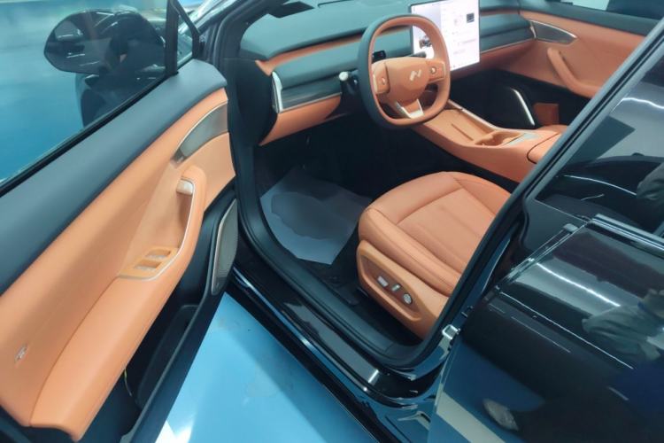 Used ONVO L60 2024 60 kWh Rear-Drive Version