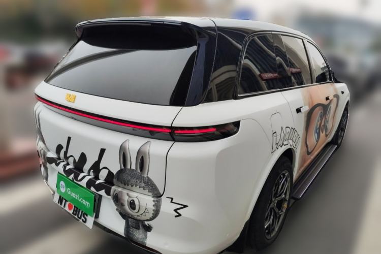 Used Li Auto L8 2023 Pro Model