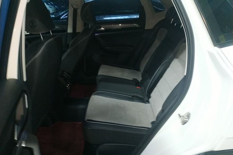 Used Volkswagen Tayron X 2020 330TSI Two-Wheel Drive Luxury Smart Connectivity Version Left Rear Seat