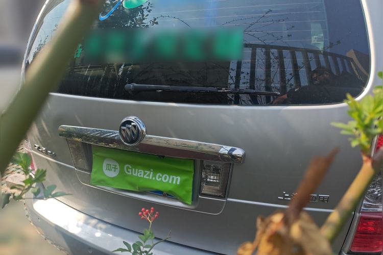 Used Buick GL8 2013 2.4L Executive Edition
