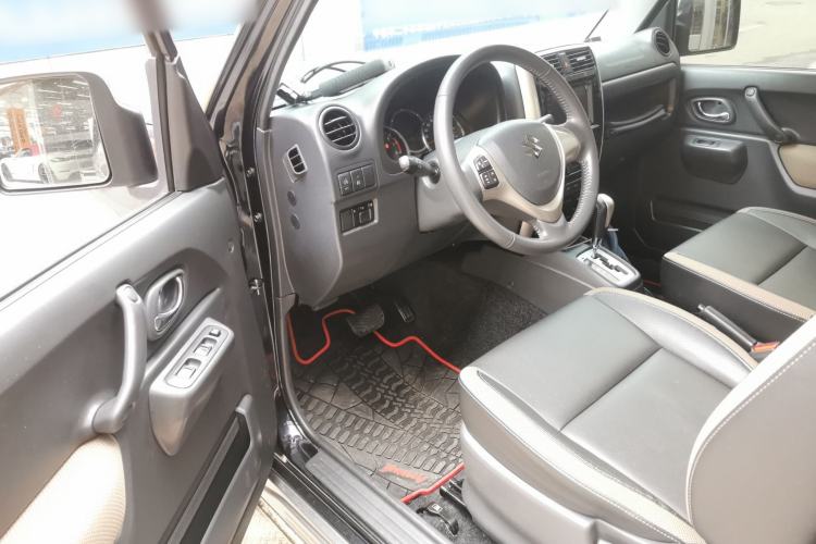 Used Suzuki Jimny 2015 1.3 AT Mode3 Navigation Edition