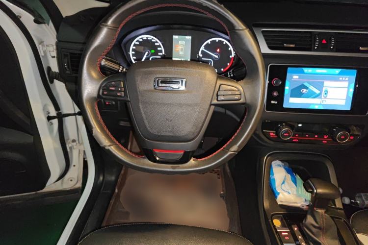 Used Qoros 5 2017 1.6T Automatic Prestige Model Steering Wheel