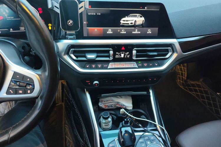 Used BMW 3 Series 2021 Second Facelift 320Li M Sport Package
