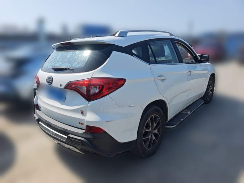 Used BYD Song 2016 Gaishi Edition 1.5TID Automatic Luxury Model — 6