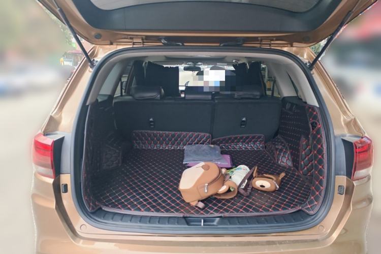 Used Kia KX7 2017 2.0L Automatic 2WD GLS 5-Seater