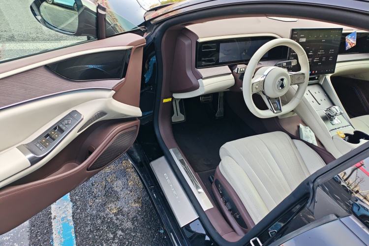 Used Denza Z9GT 2024 1100 4x4 Pro Version Driver Seat