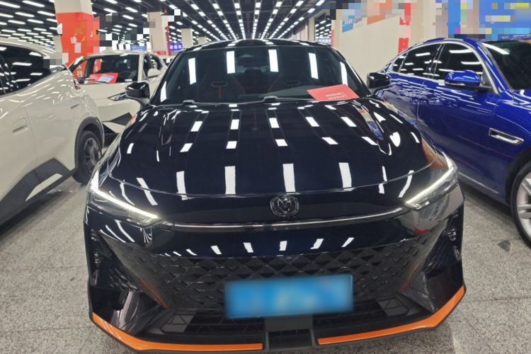 Used Changan UNI-V 2024 1.5T Prestige Sport Edition
