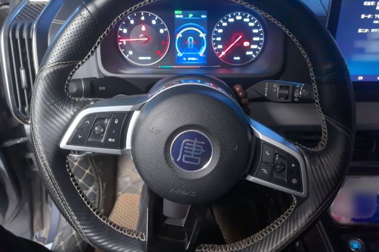 Used BYD Tang 2019 2.0T Automatic SmartConnect Prestige 7-Seater China VI Standard