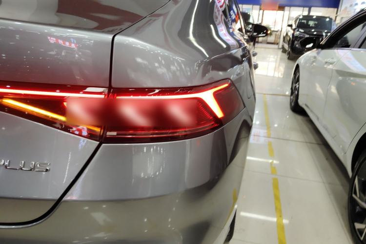 Used BYD Qin PLUS 2021 EV 400KM Luxury Model
