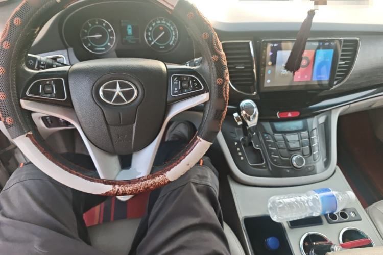 Used JAC Group Refine M5 2013 2.0T Gasoline Automatic Business Edition
