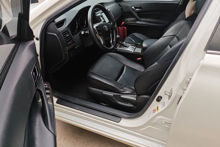 Used Toyota Reiz 2013 2.5S Elite Edition Driver Seat