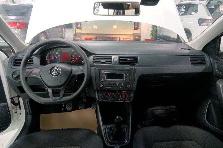 Used Volkswagen Santana 2016 1.4L Manual Fashion Edition