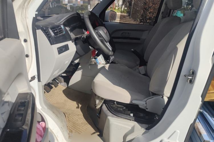 Used Jinbei New Hiace X30L 2024 Wealth Edition Passenger Van 5/6/7 Seater Front-Mounted Air Conditioning