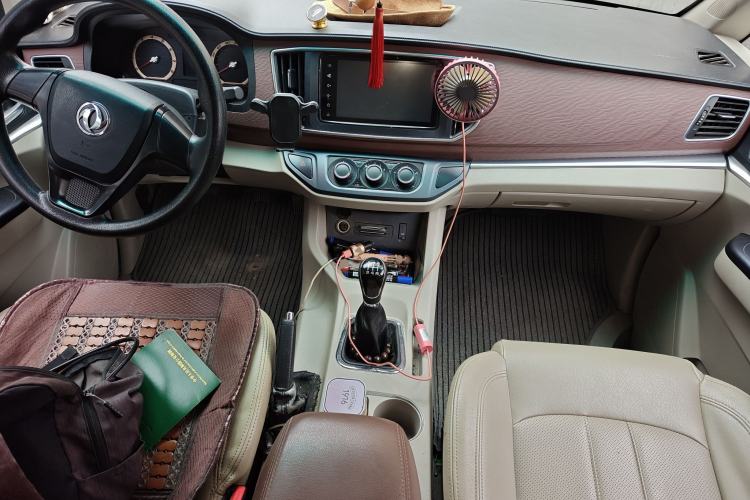 Used FORTHING Lingzhi 2018 M5L 1.6L 7-Seater Luxury Model